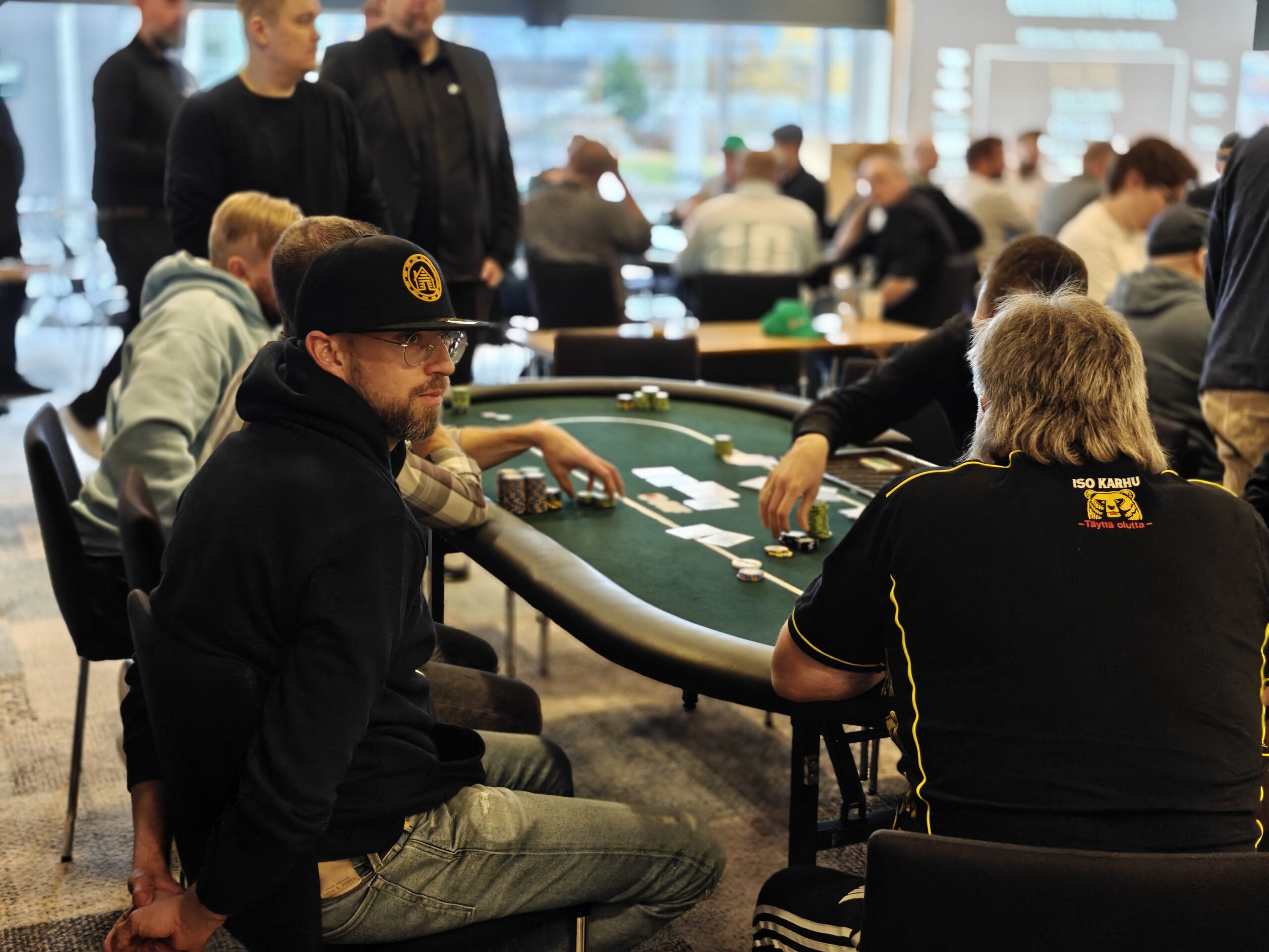 utlagen poker destination